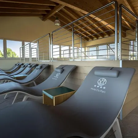 Hotel Du Parc 4*