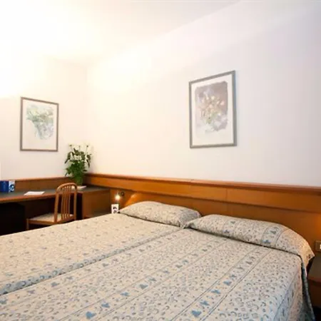 Du Parc 4*