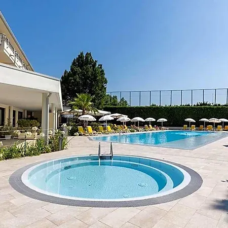 Du Parc