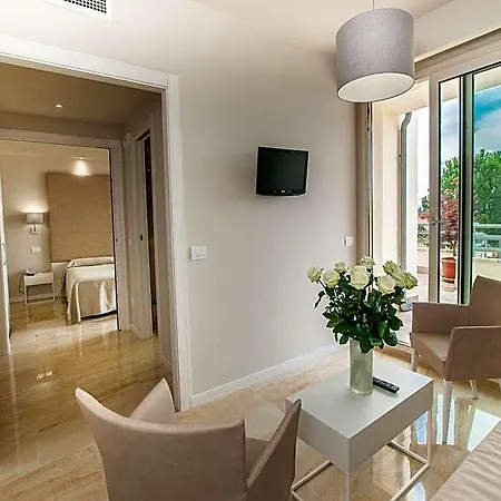 Du Parc 4*