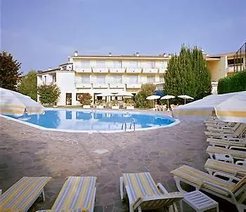 Du Parc 4*