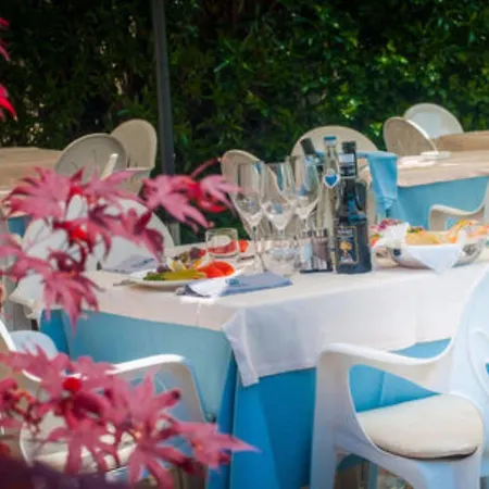 Du Parc Hotel 4*