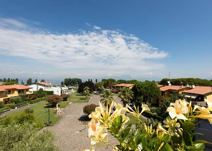 Hotel Du Parc 4*