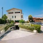 Du Parc Hotel